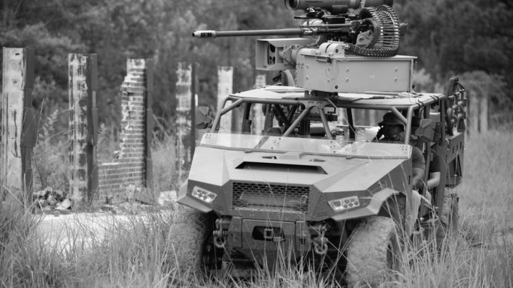 DAGOR R400 Black & White